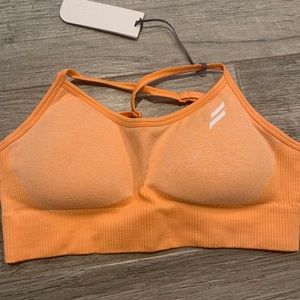 DOYOUEVEN Sports Bra Size M - Seamless